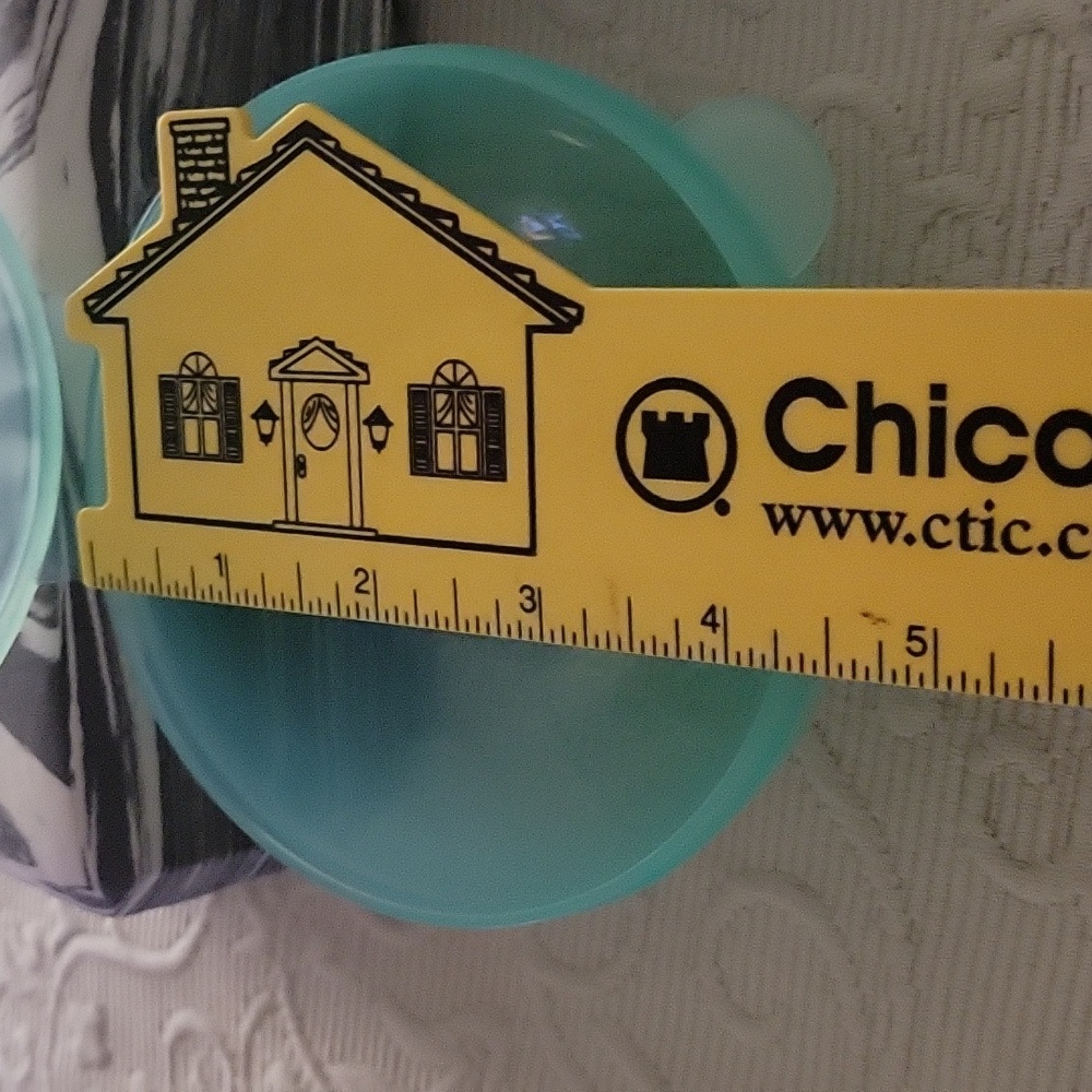 Two TUPPERWARE Container - Picture 11 of 15